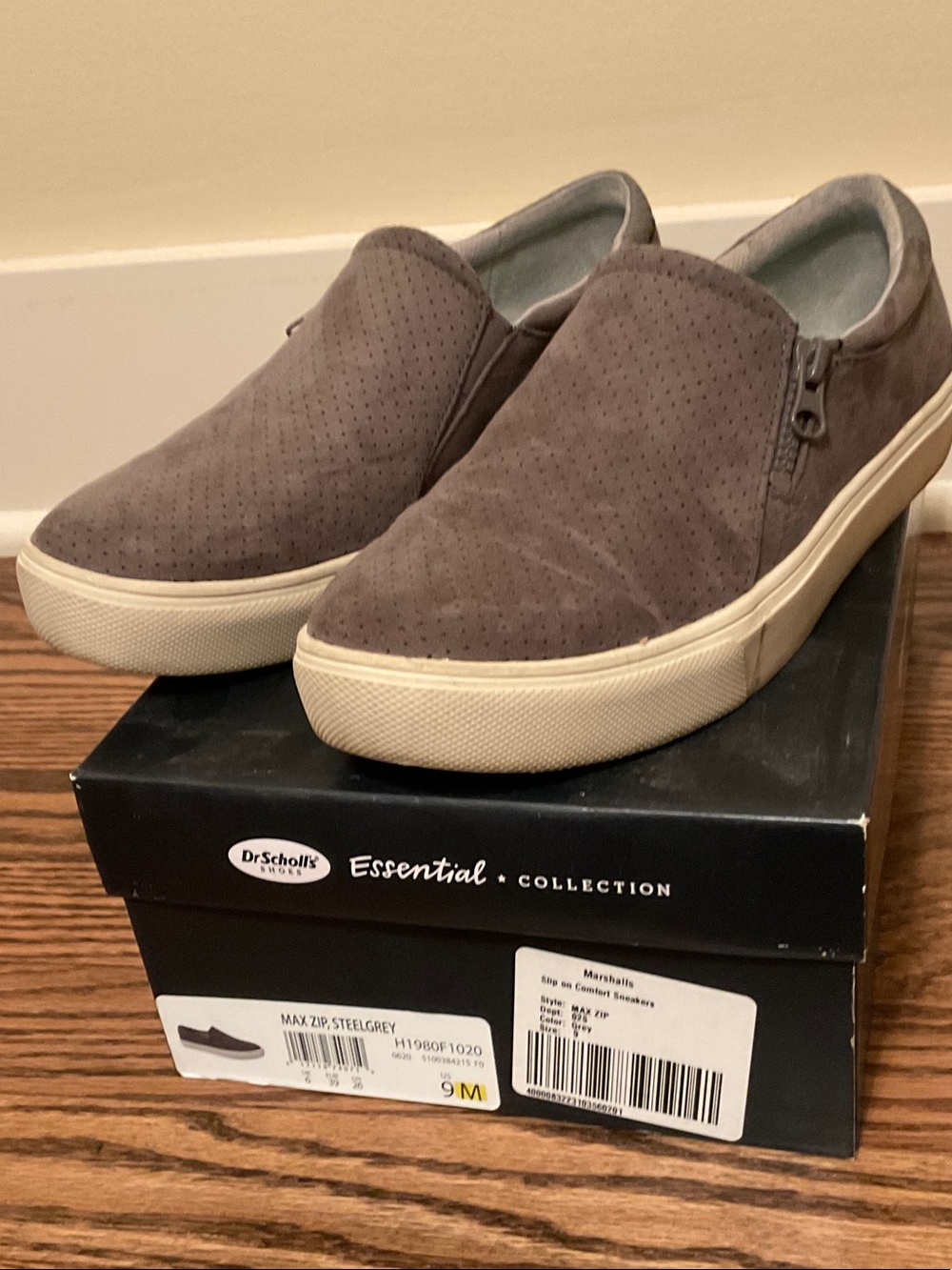 Dr.Scholl’s Max Zip loafer.Size 9